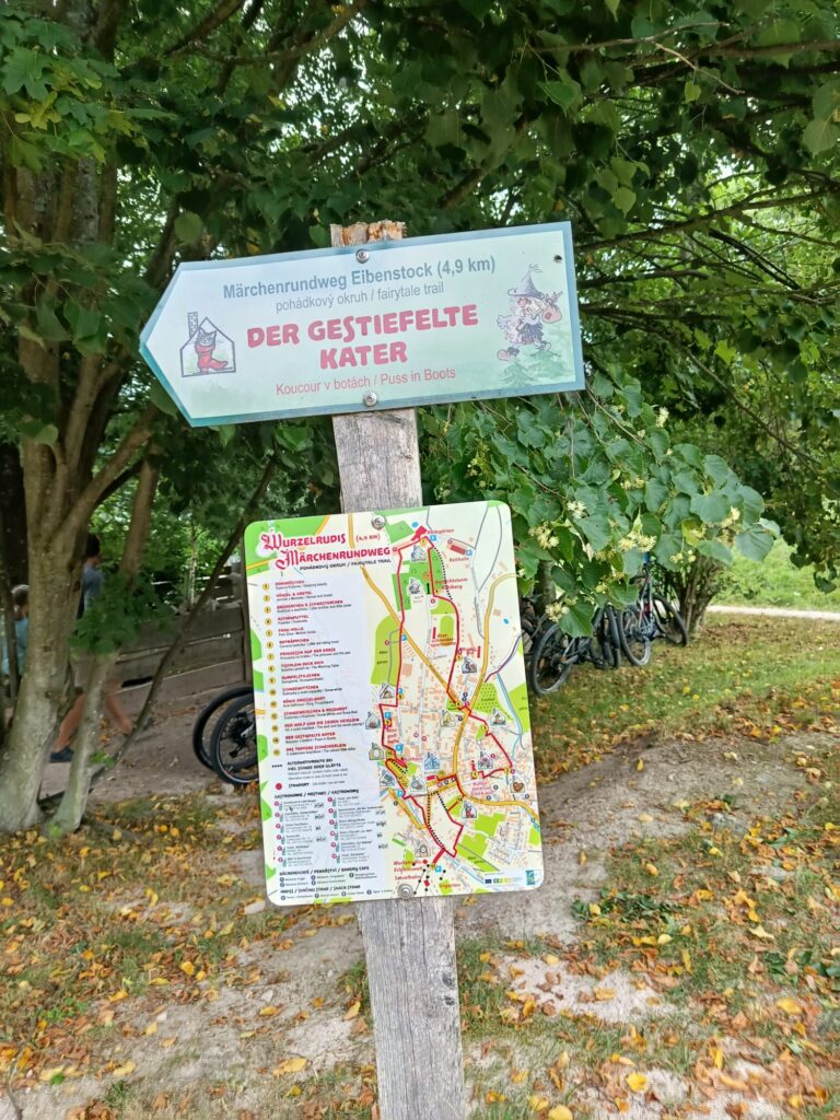 Wurzelrudis mit Kind und Hund